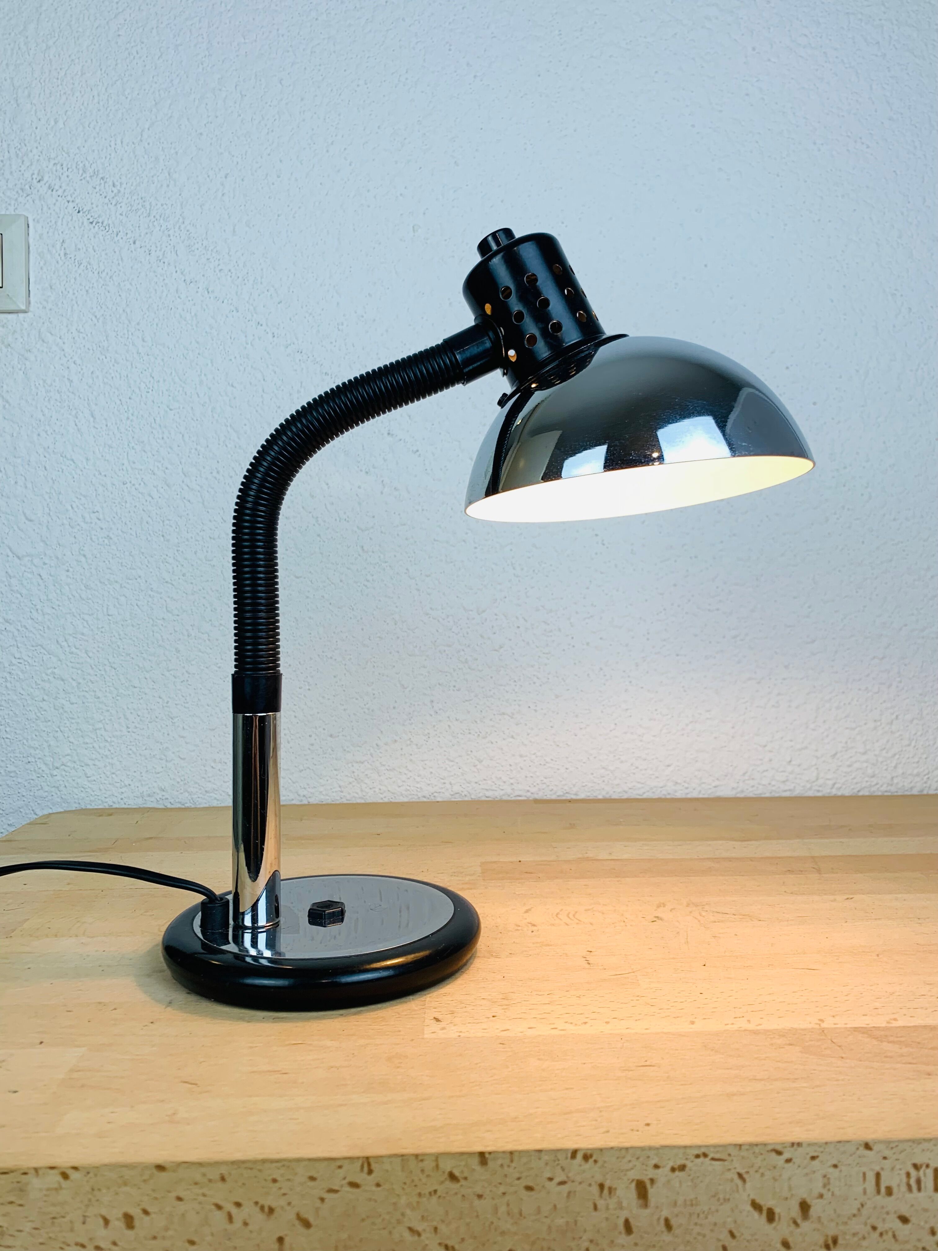 Aluminor chrome metal desk lamp