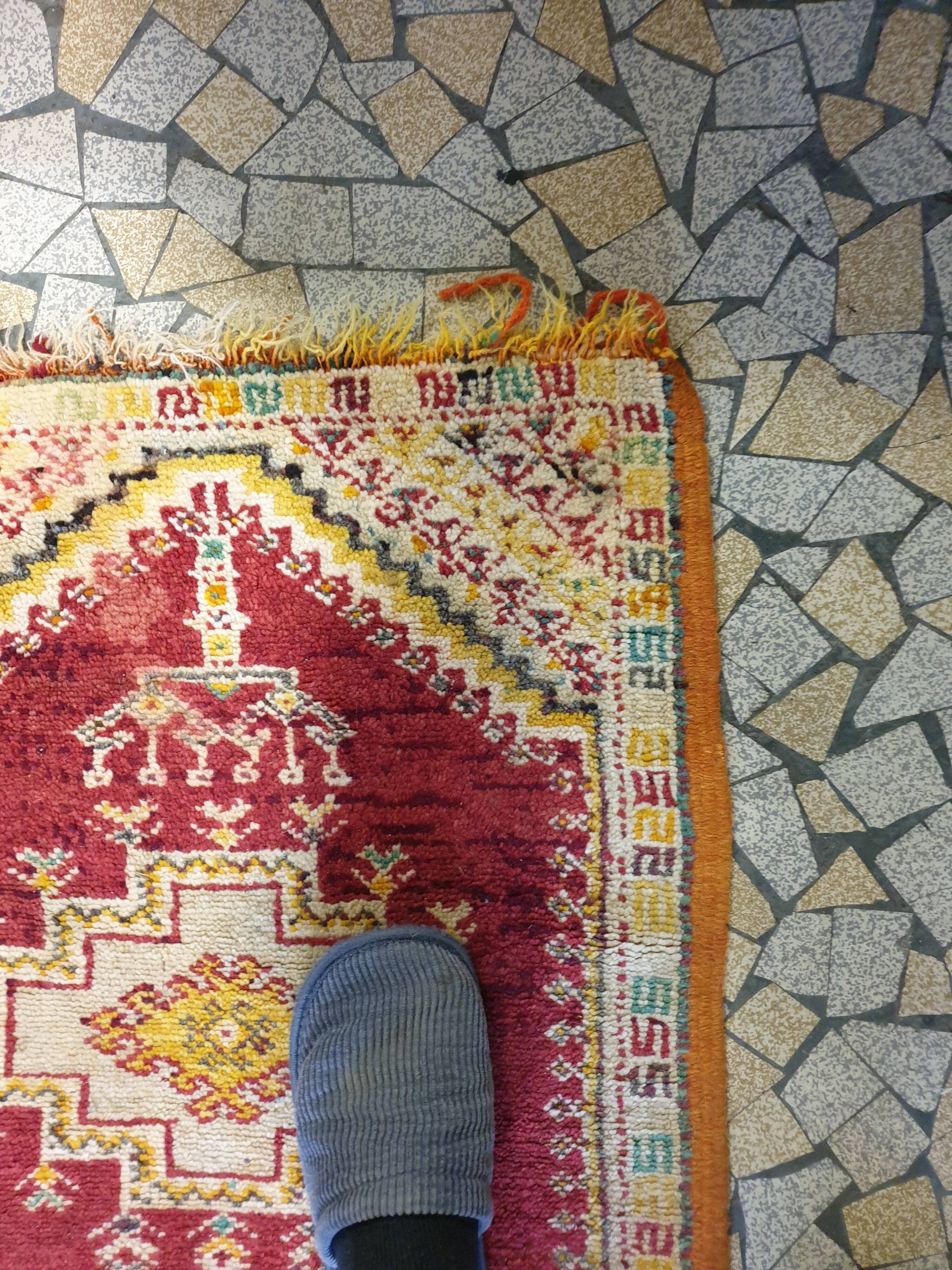 Wool prayer rug