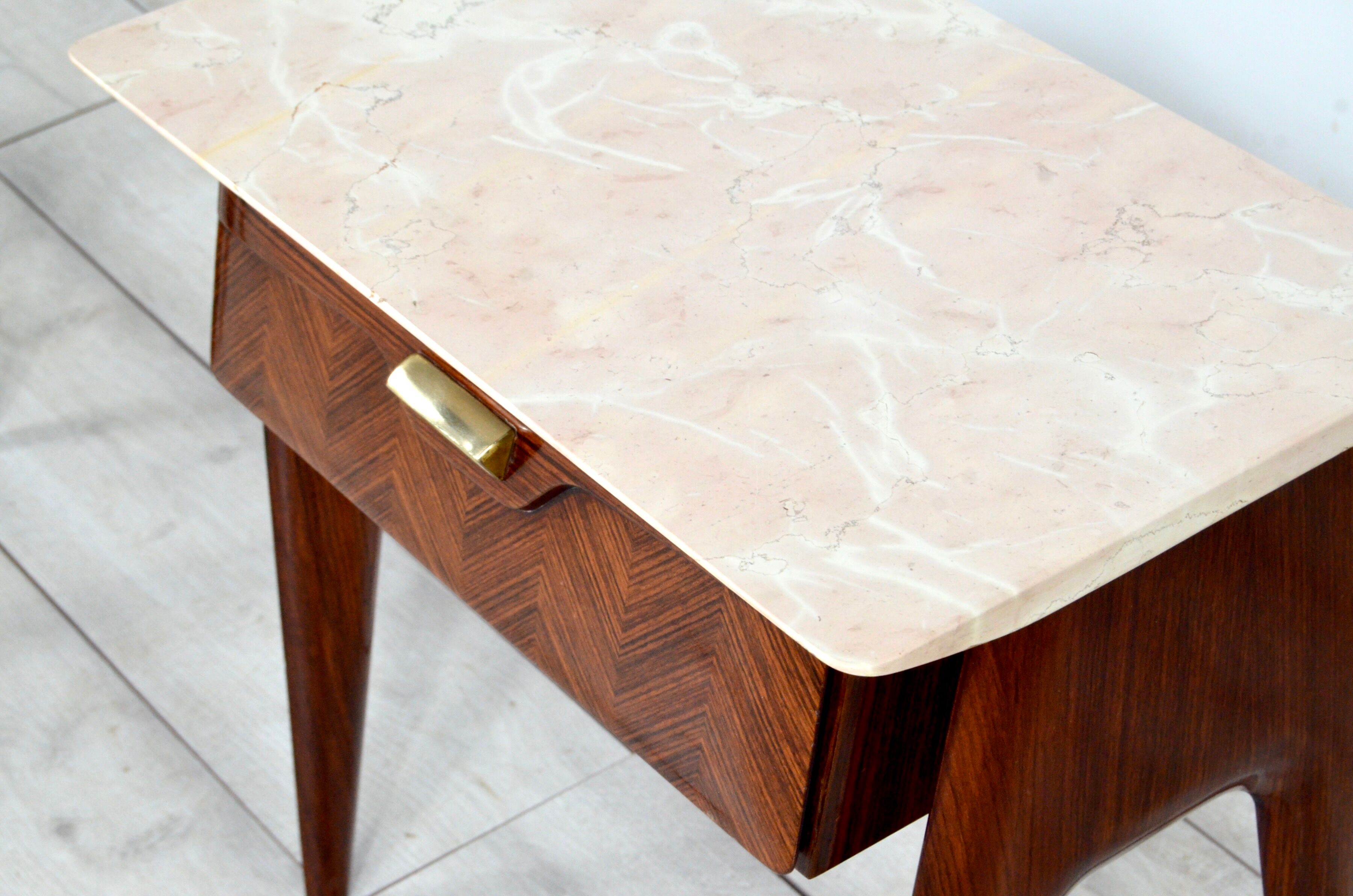 Set of 2 italian midcentury rosewood, carrara marble and brass bedside tables / cabinets. vintage