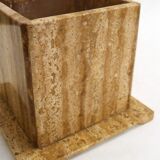 Cache-pot carré en travertin