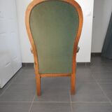 Voltaire armchair in fine green velvet, late 19th - early 20th century.