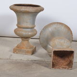 Paire de vases Médicis en fonte