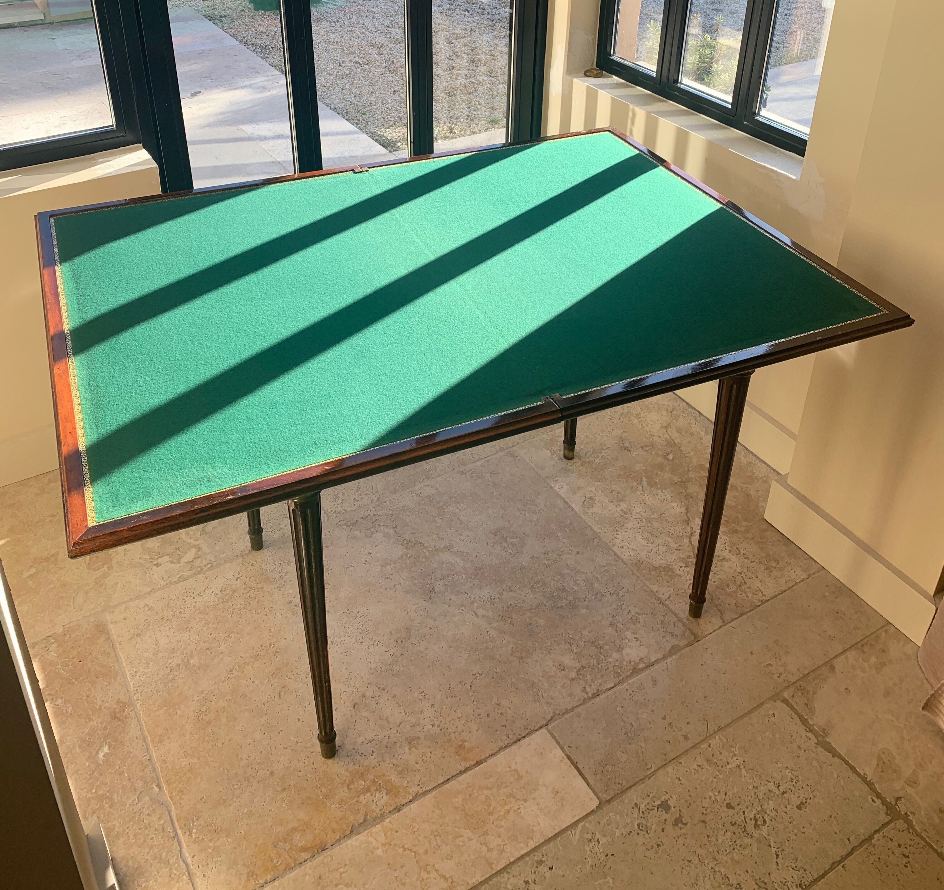 GAMES TABLE Louis XVI late nineteenth, in inlaid checkered rosewood and backgammon