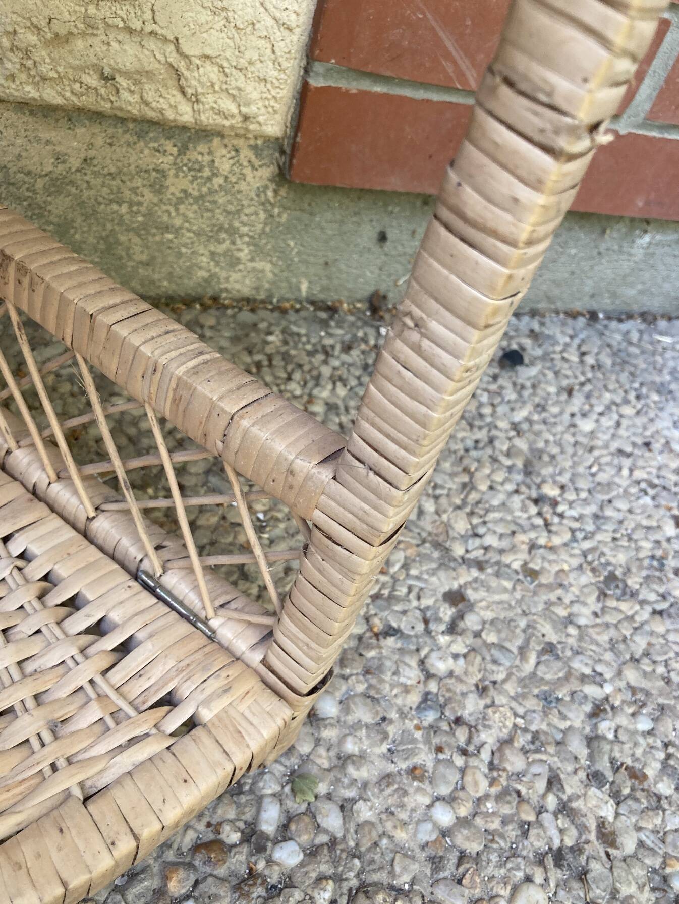 Vintage rattan corner shelf