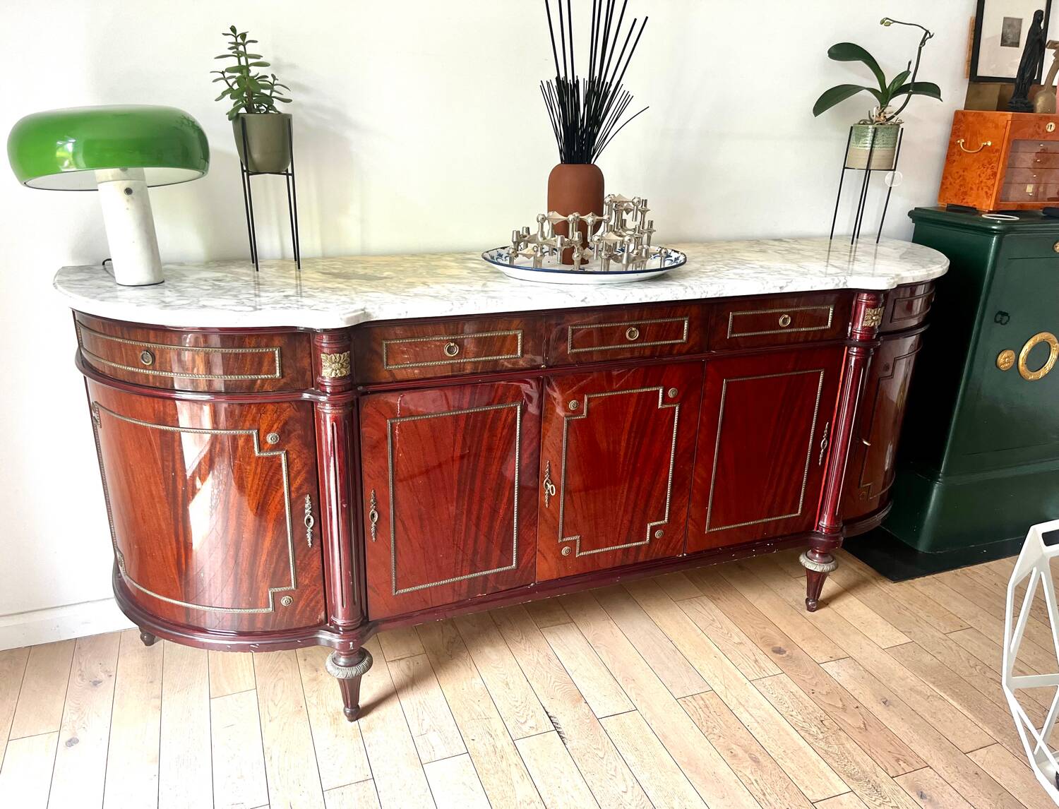 Chippendale style furniture