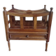 Ancien porte revue en bois