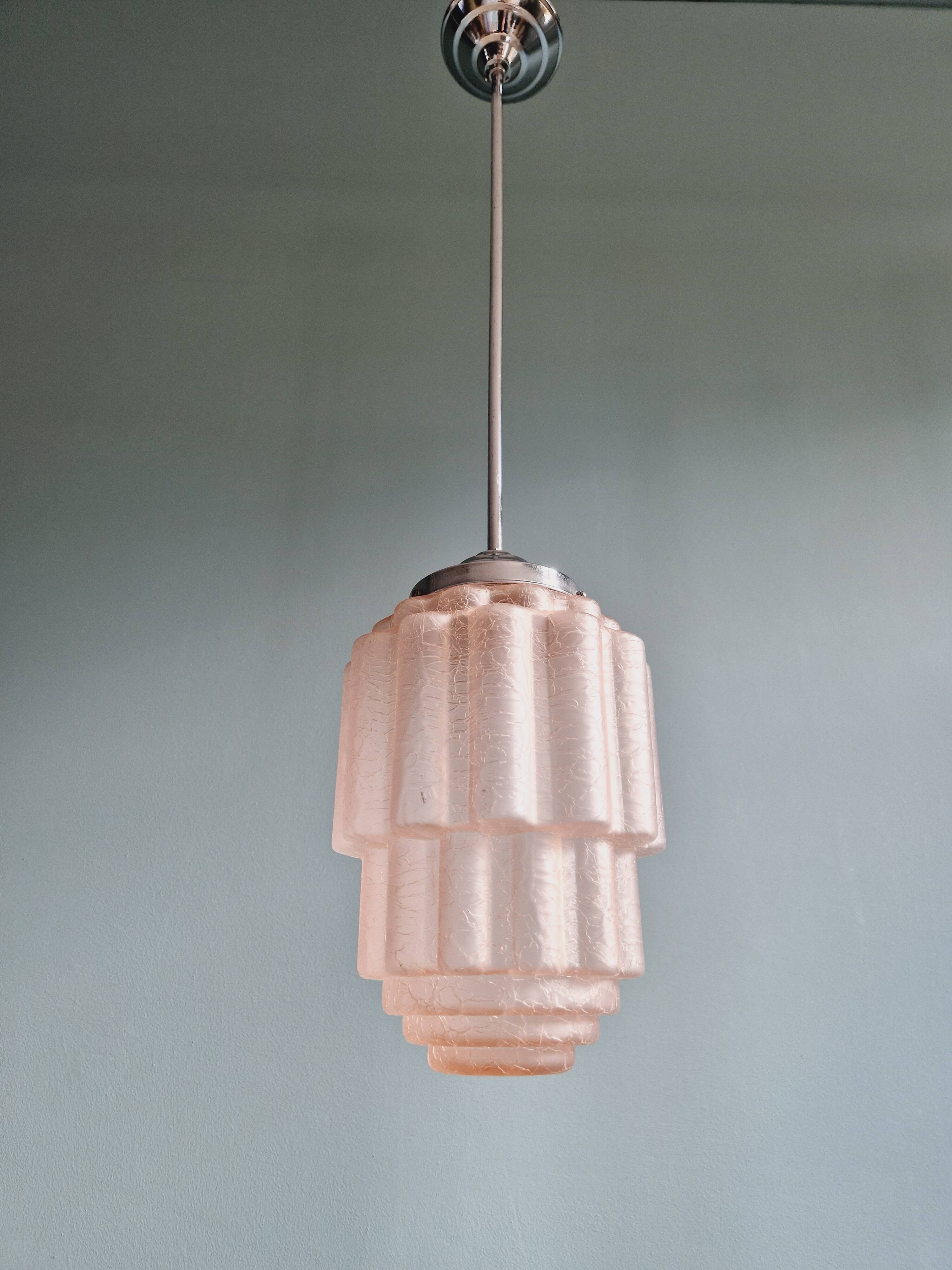 Art Deco Skyscraper pendant light in pink cracked glass
