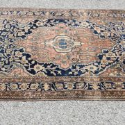 Ancient Iranian Oriental rug Sarouk 128x209 Metres