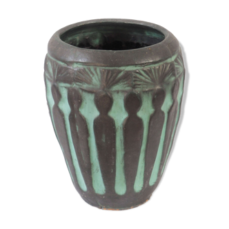 Ceramic vase