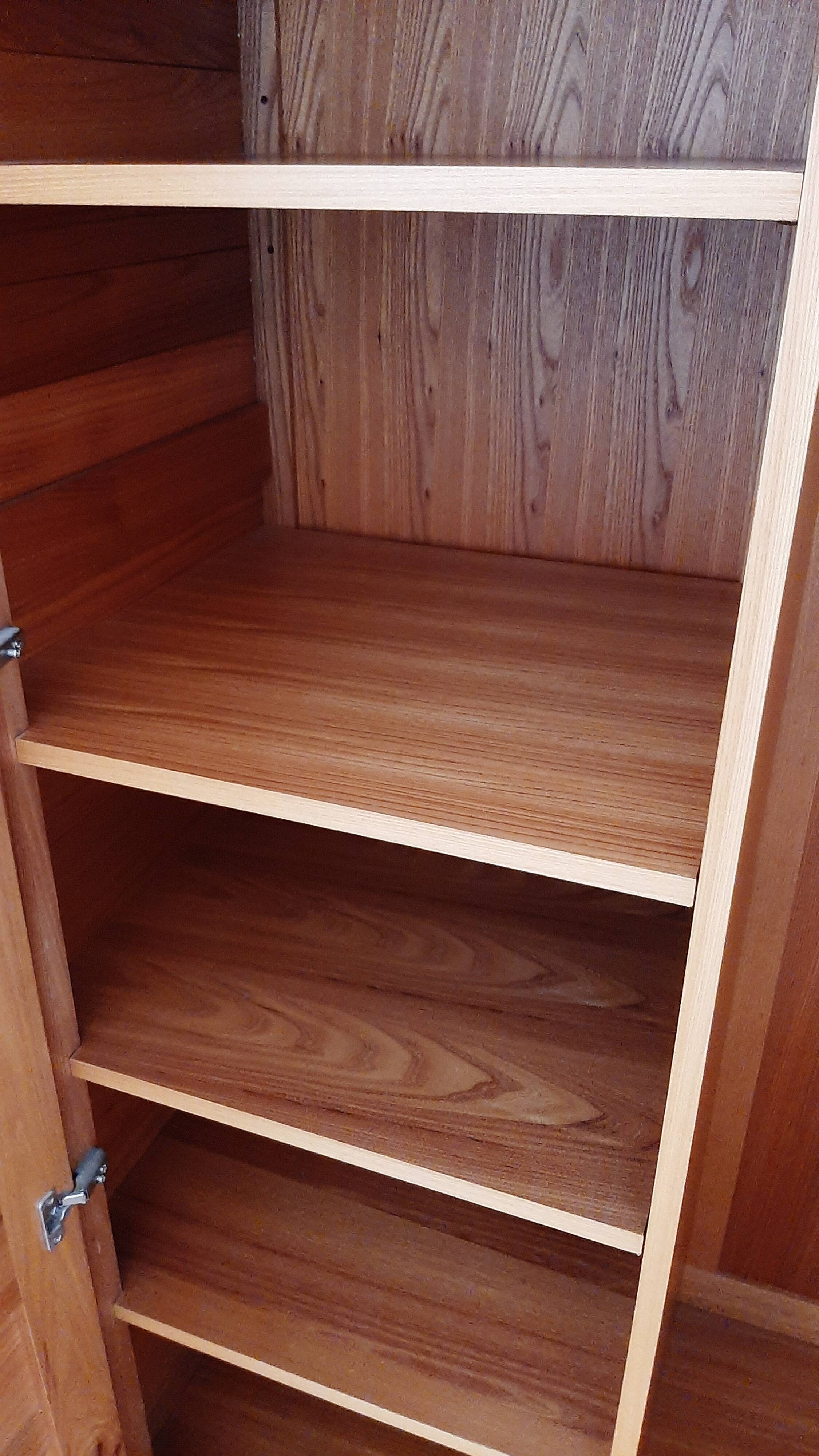 2-door wardrobe regain