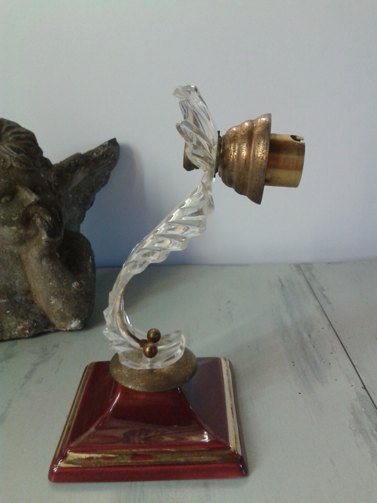 Applies earthenware plexiglas 50s