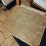 Petite chaise en bois