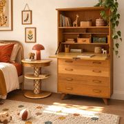 Ensemble secrétaire vintage et table d'appoint en bois et rotin