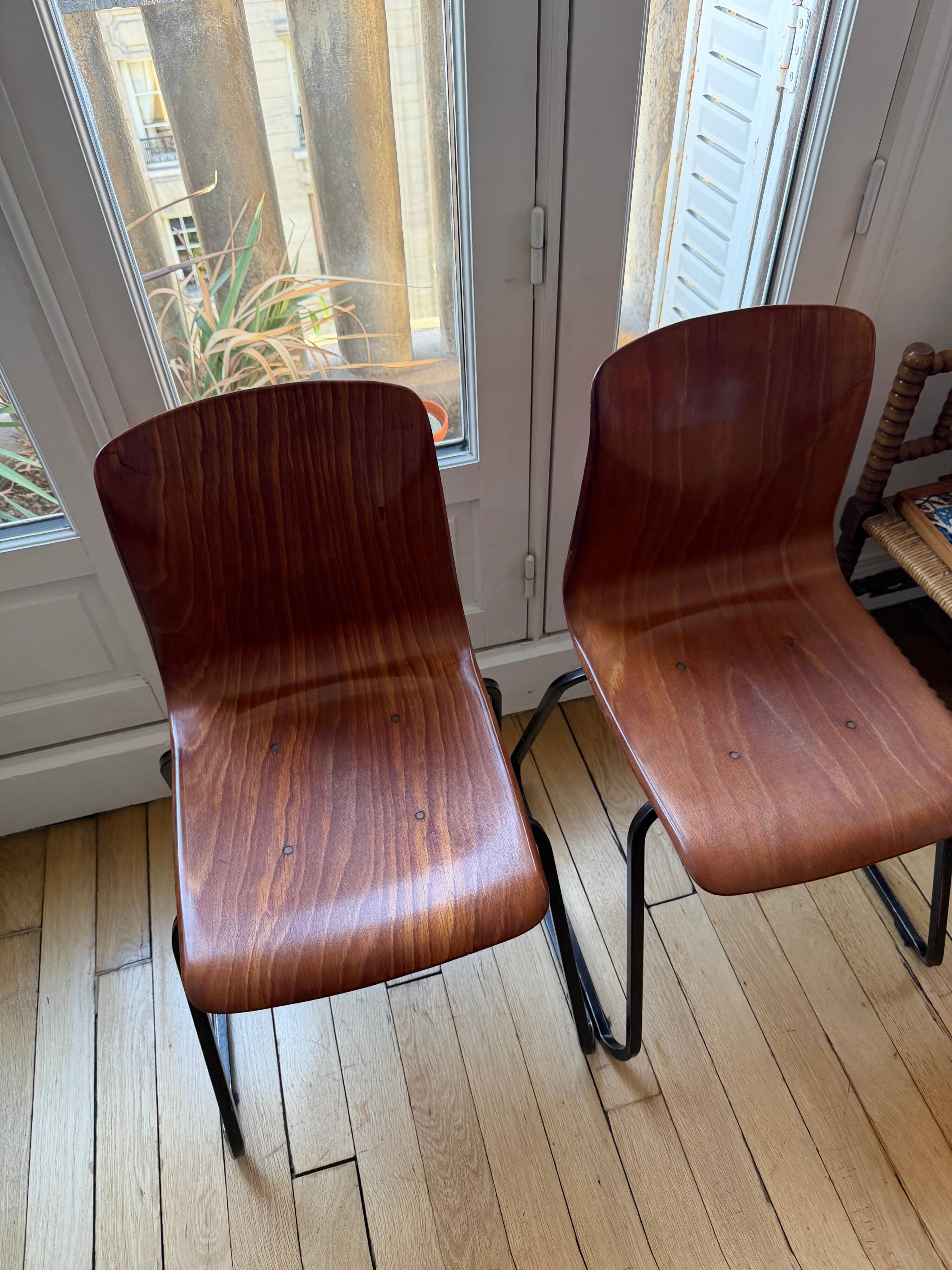 Paire de chaises vintage