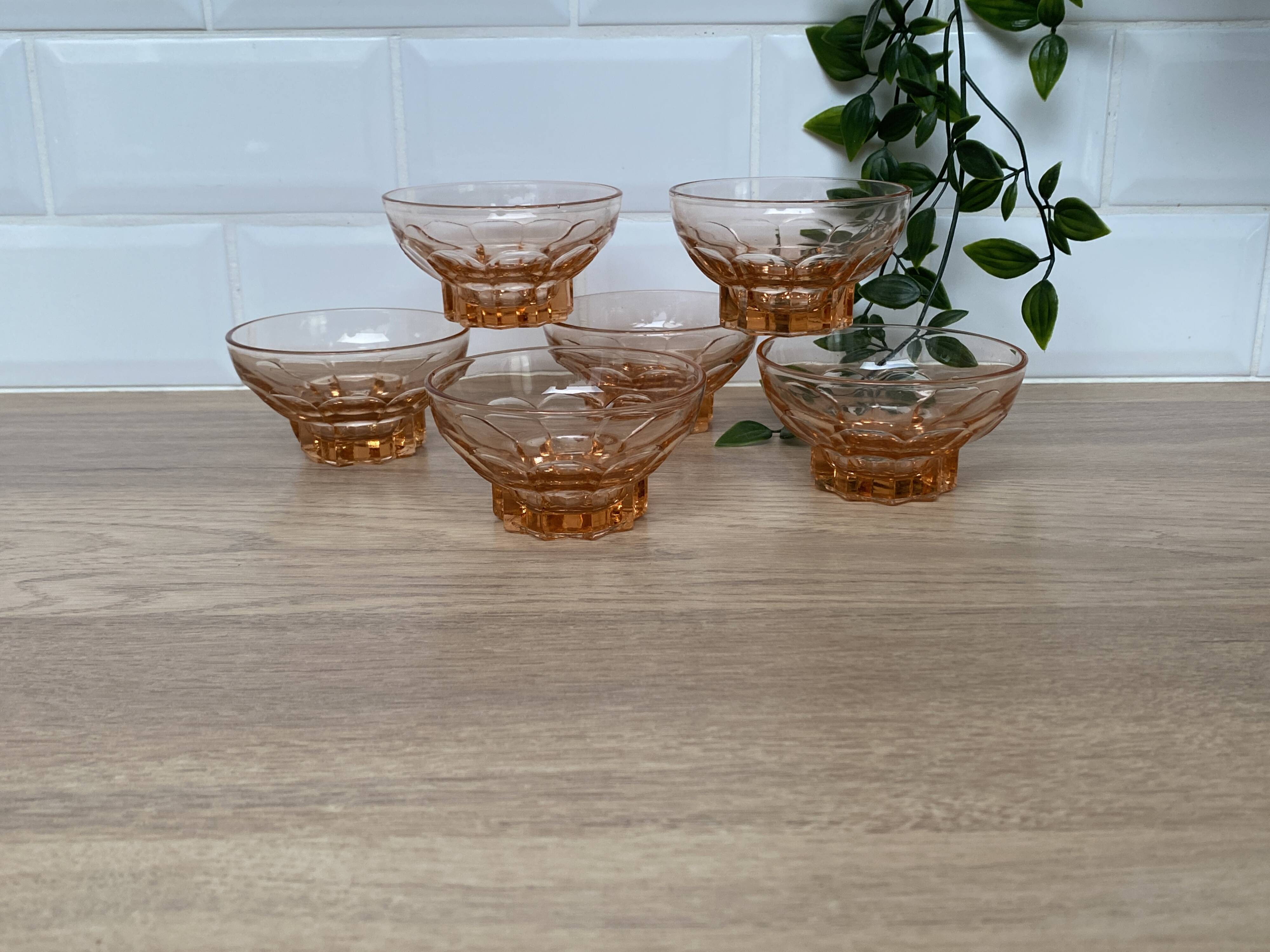 Set of 6 pink star luminarc cups