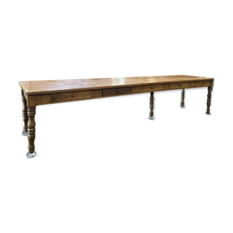 Table de monastère, XIXème siècle