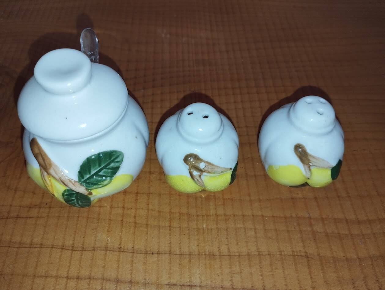 Movilex vintage set with lemons – mustard pot, salt shaker and pepper shaker –