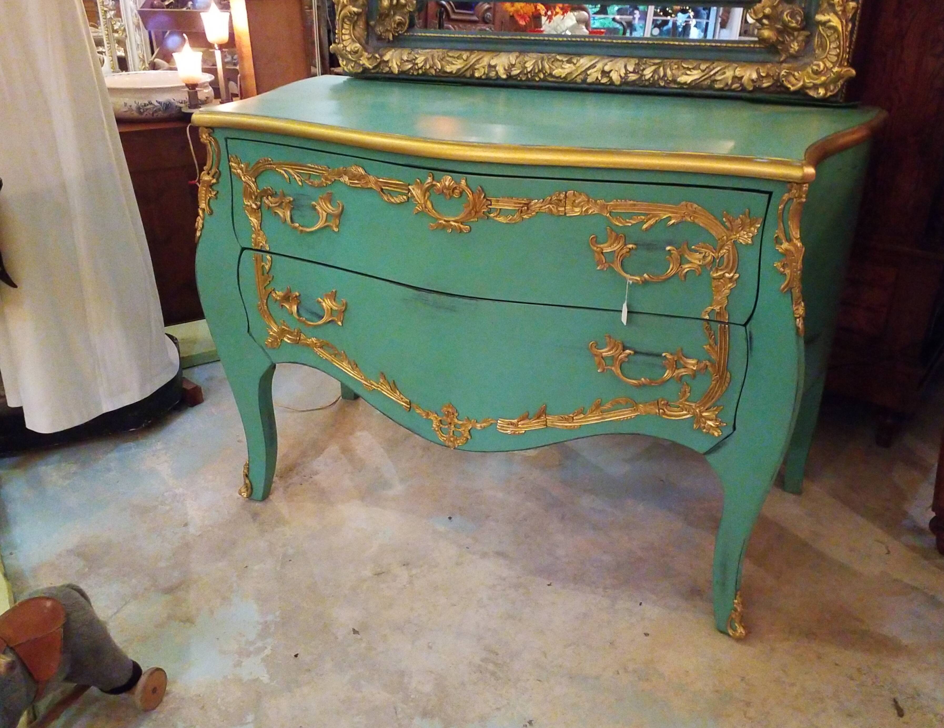 Louis xv chest of drawers
