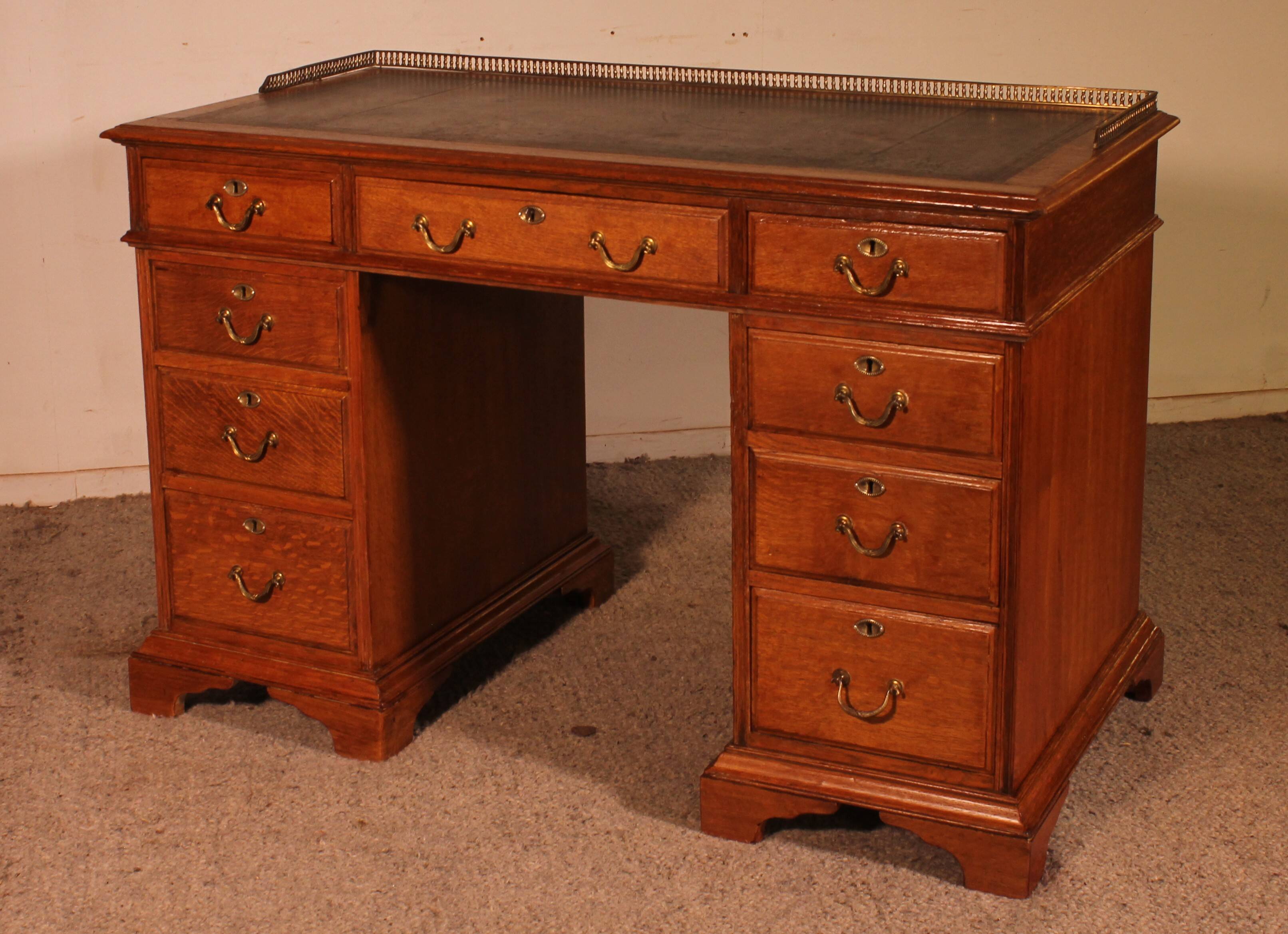 Oak Chest of Drawers 19th Century