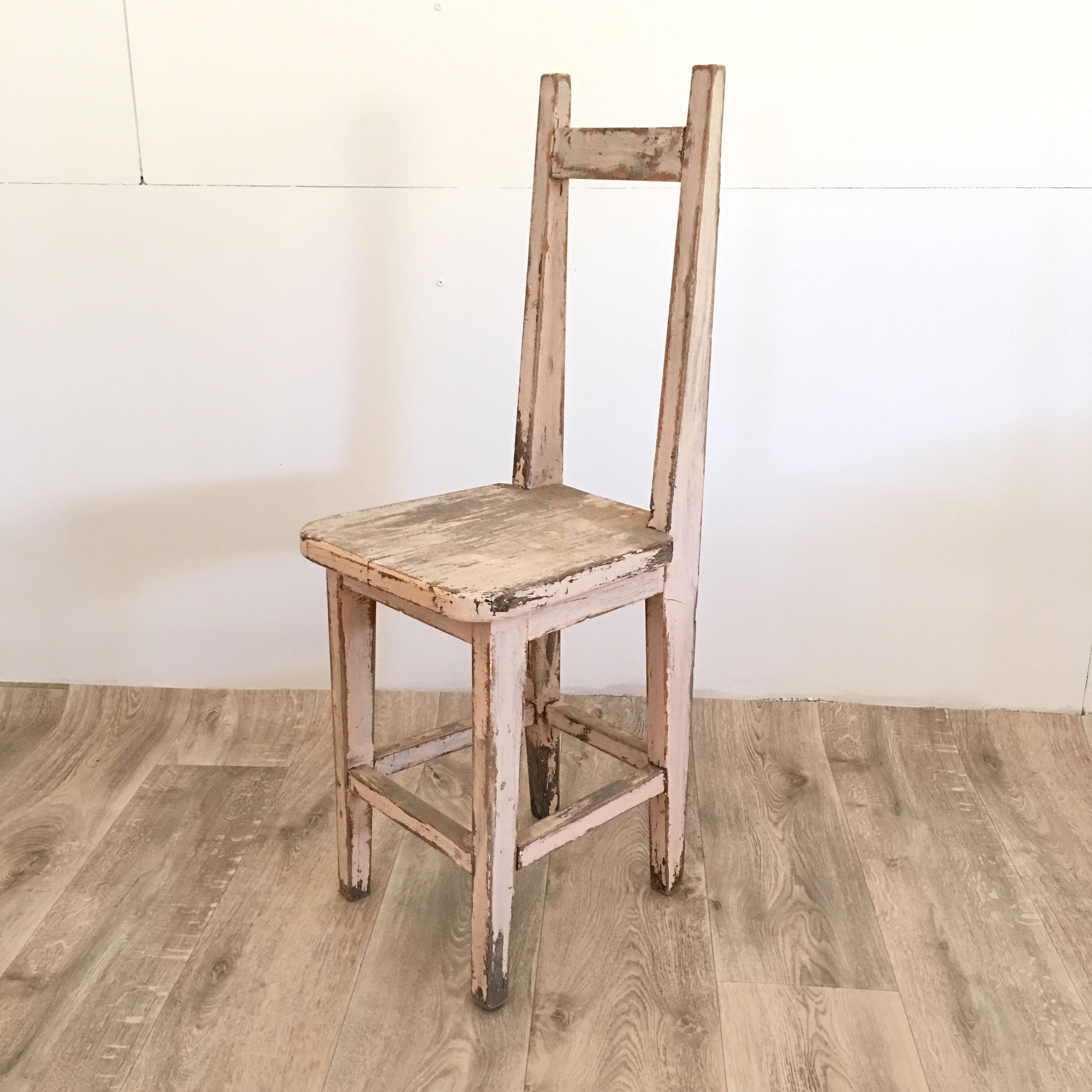 Old patina chair pink