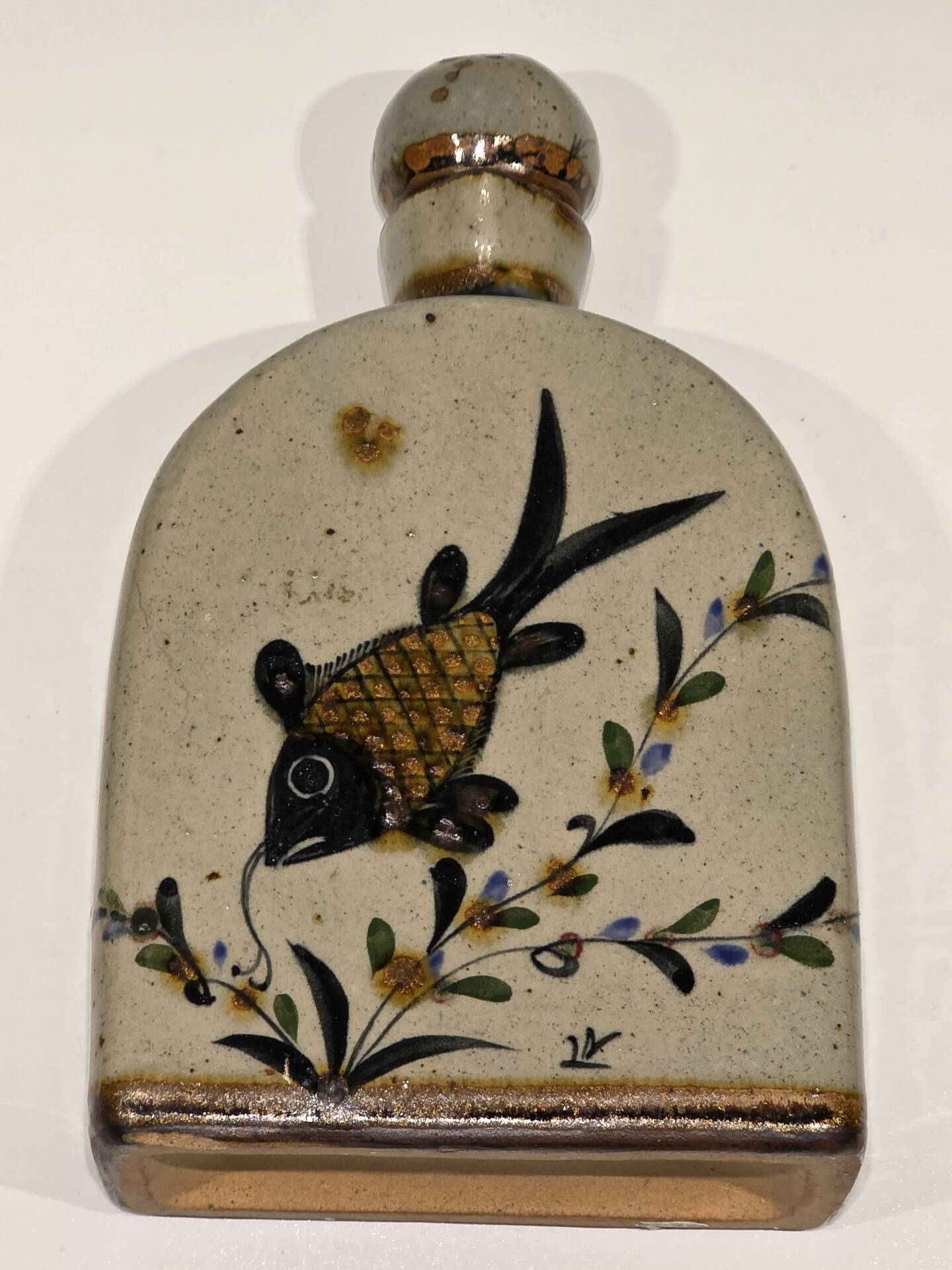 Ceramic carafe Tonala by Jorge Wilmot
