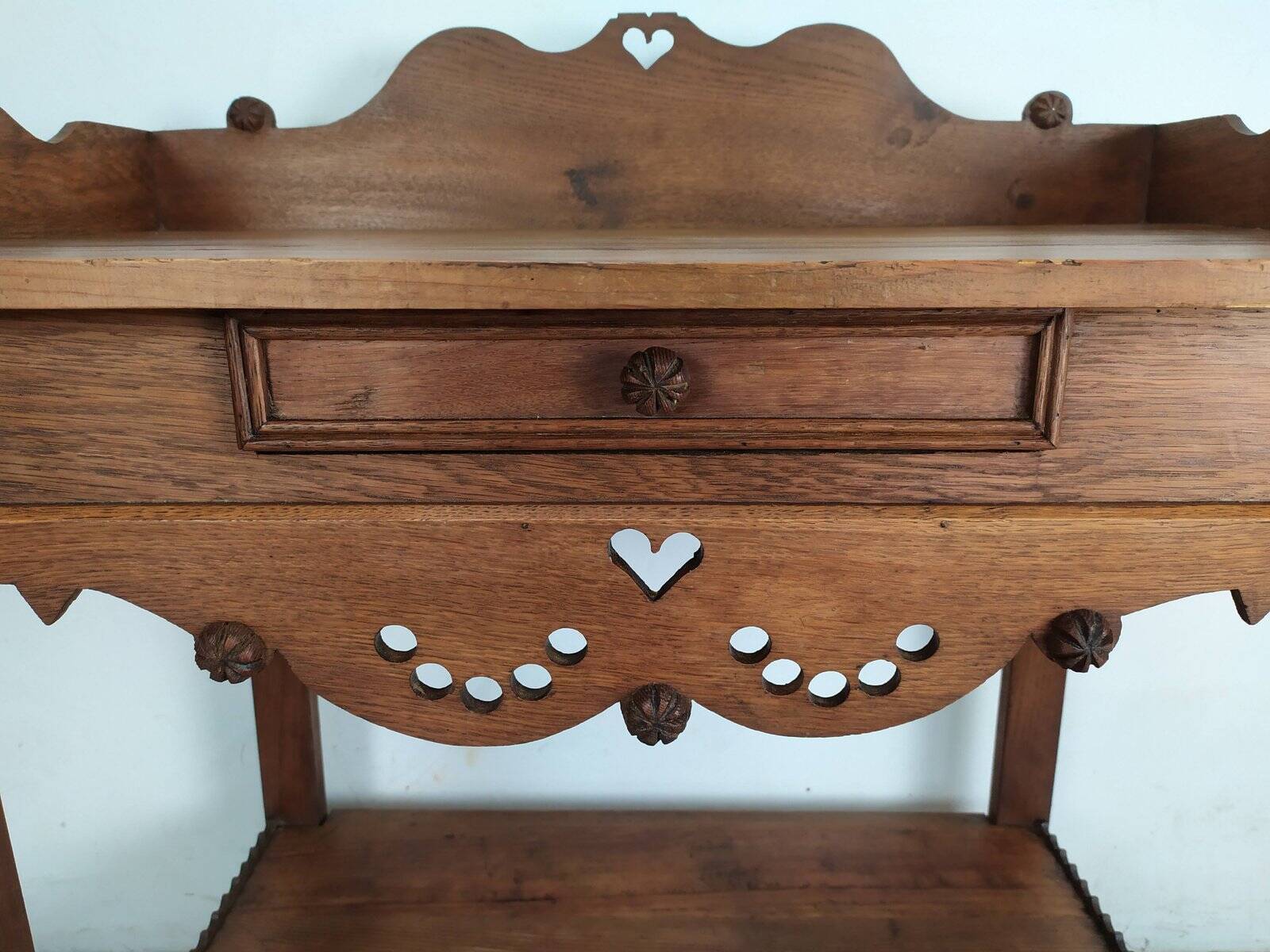 Rustic hairdresser popular art