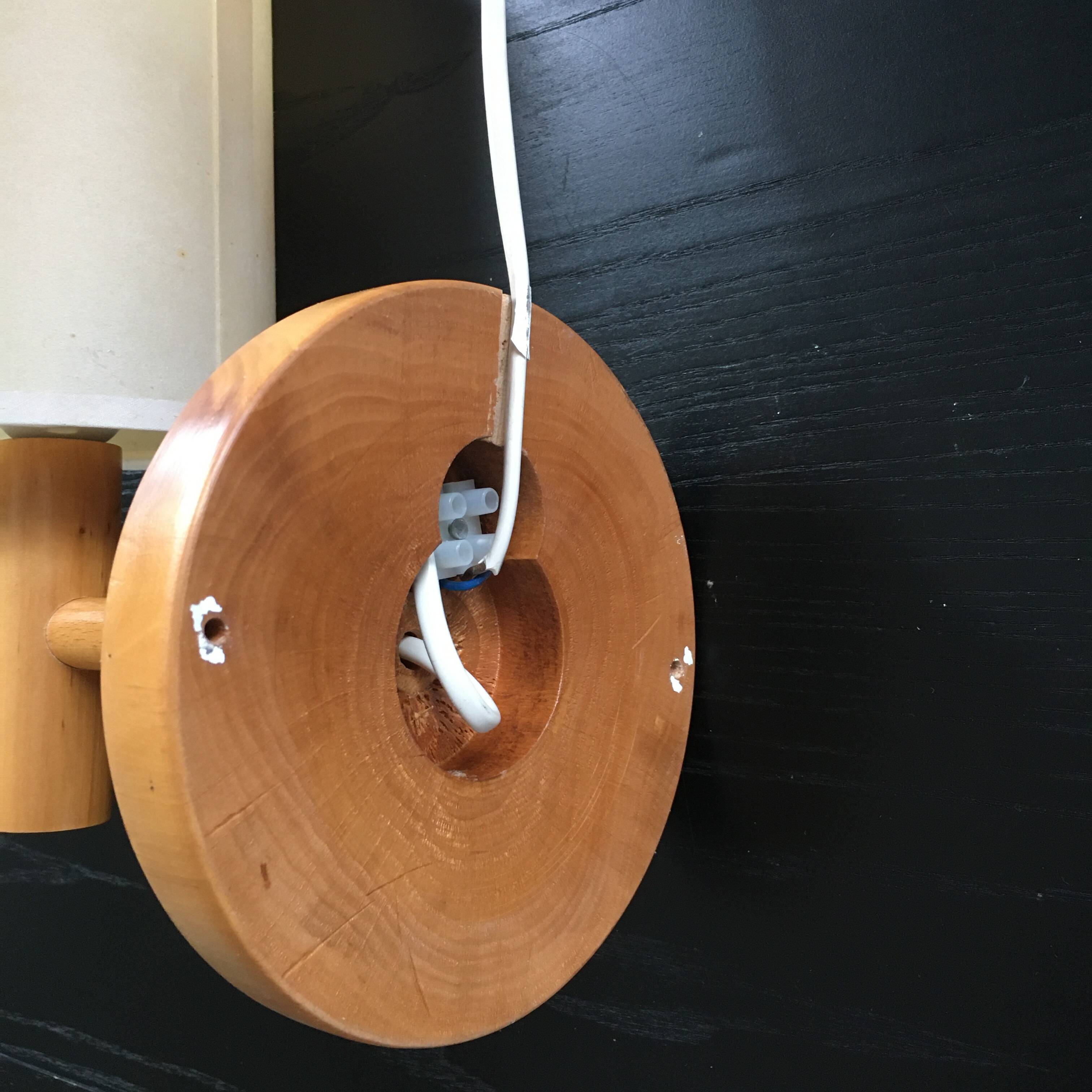 Scandinavian pine wall light