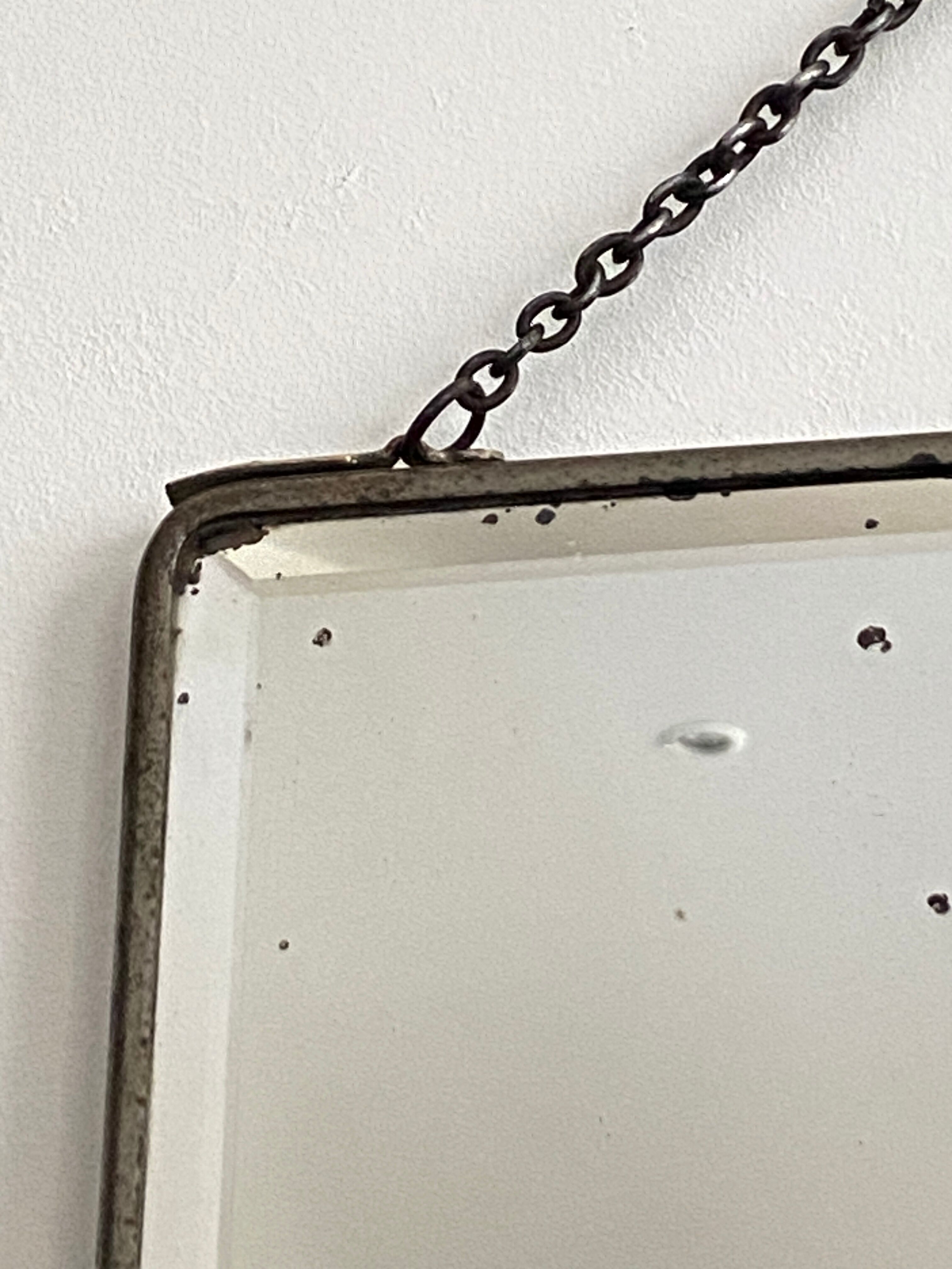 Barber mirror with chain 33 x 28 cm