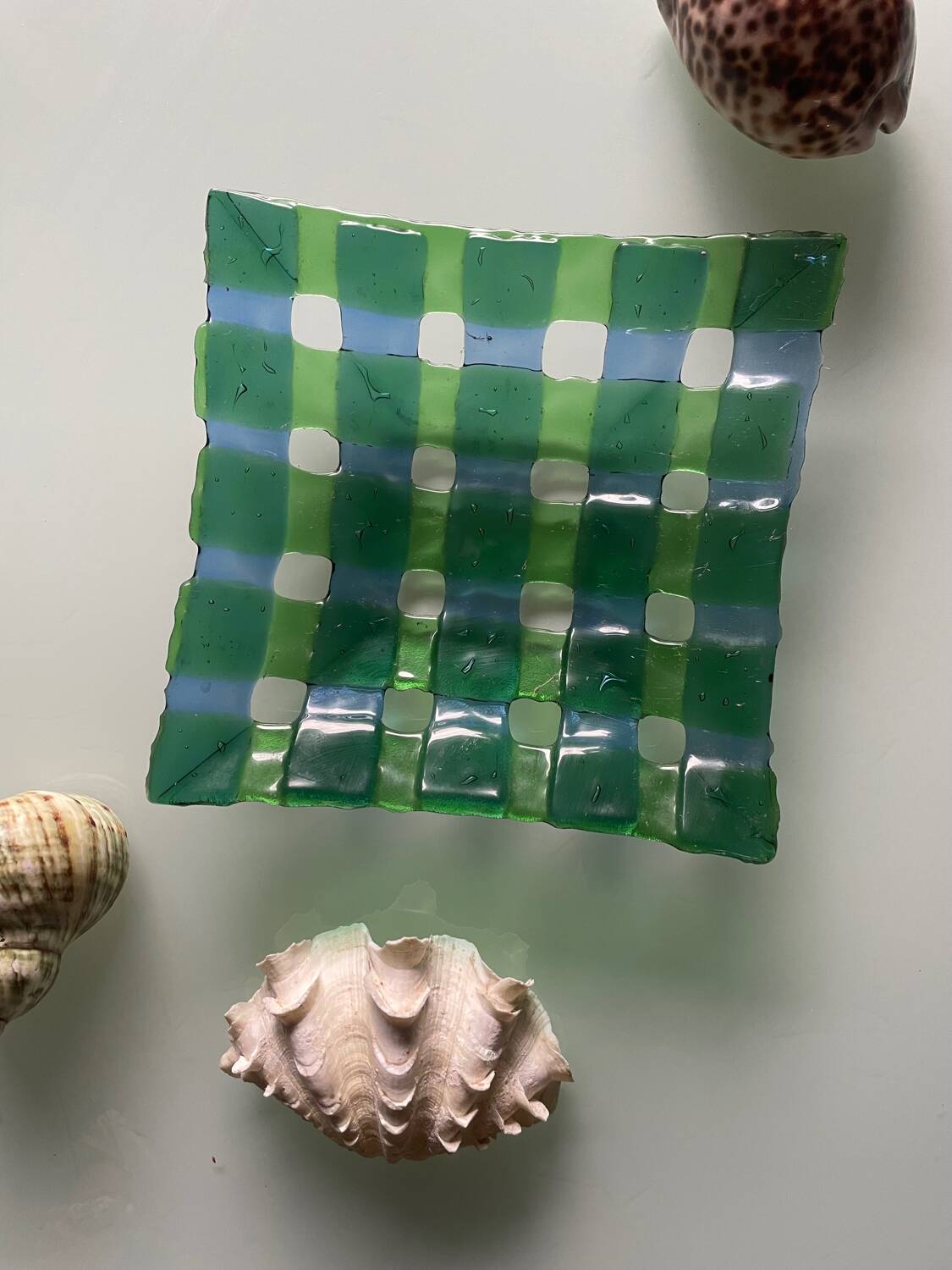 Coupelle à bijoux en verre soufflé bouche tressée de Murano