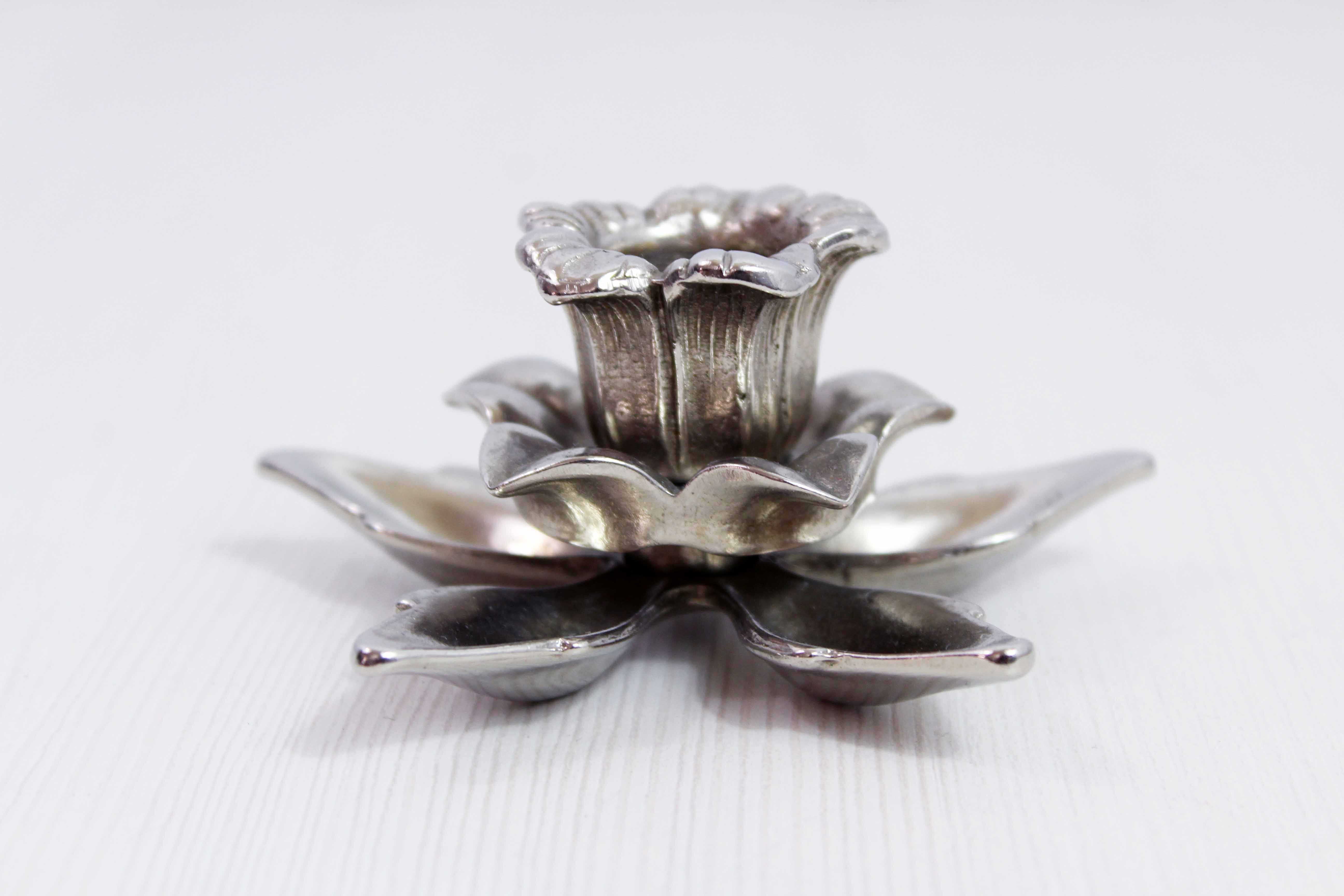 Vintage floral candle holder