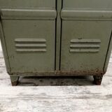 Industrial metal cloakroom
