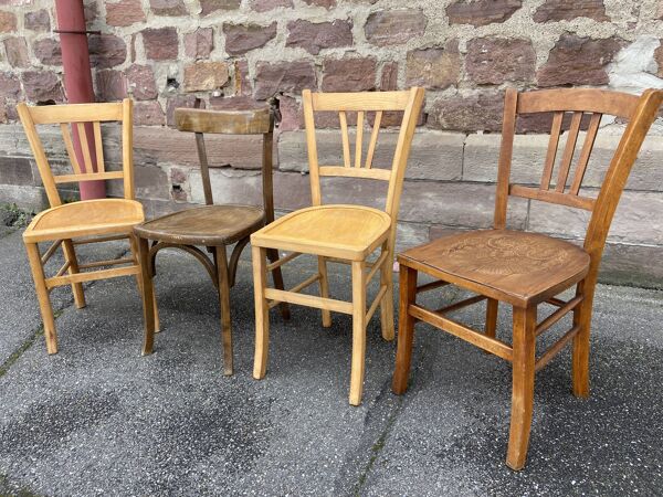 Set de 4 chaises bistrot café bois courbé dépareillées vintage
