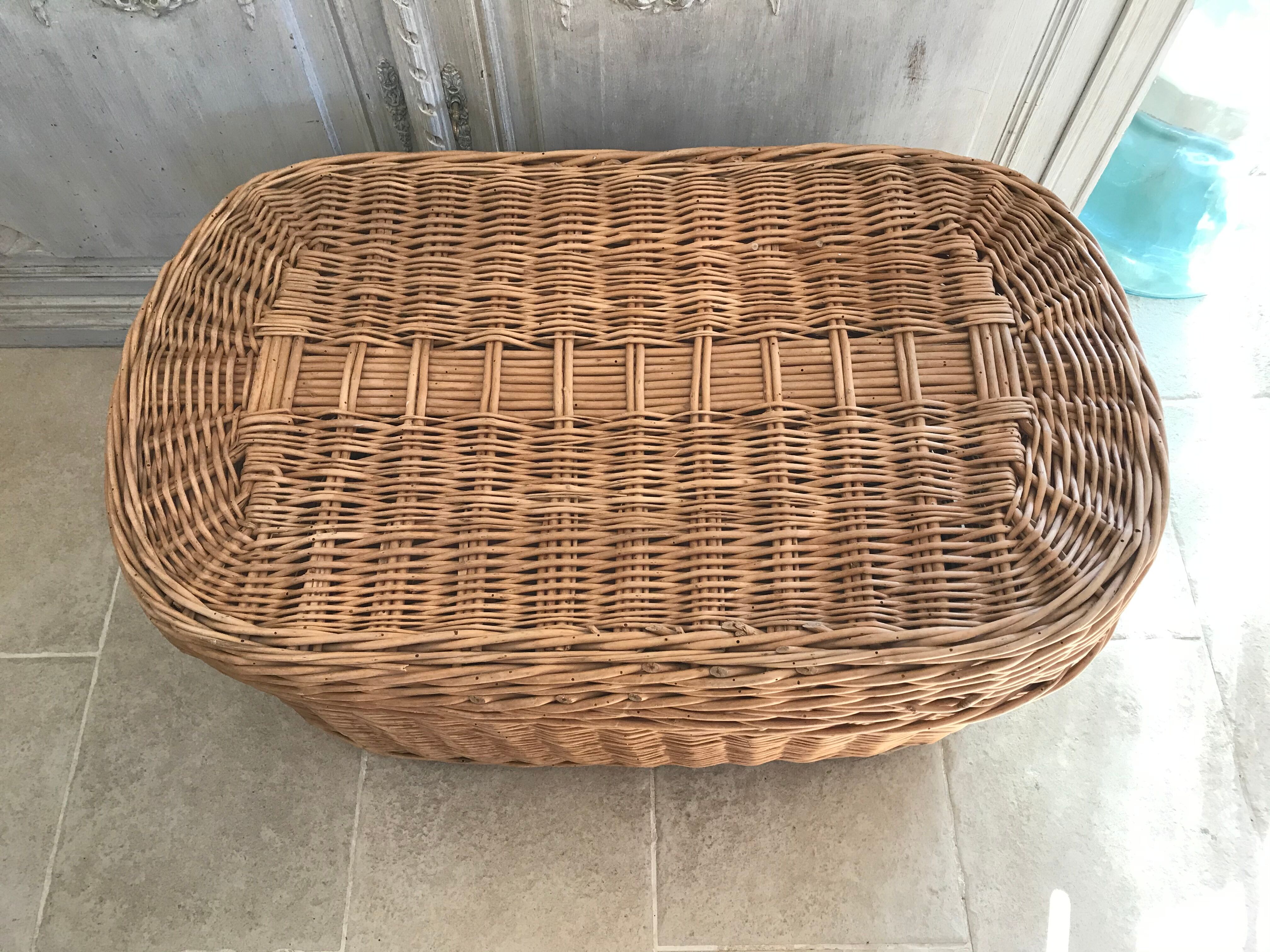 Vintage wicker chest 85 cm