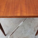 Table d'inspiration scandinave