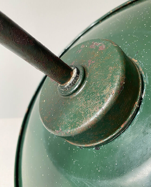 Outdoor enamelled tole wall lamp