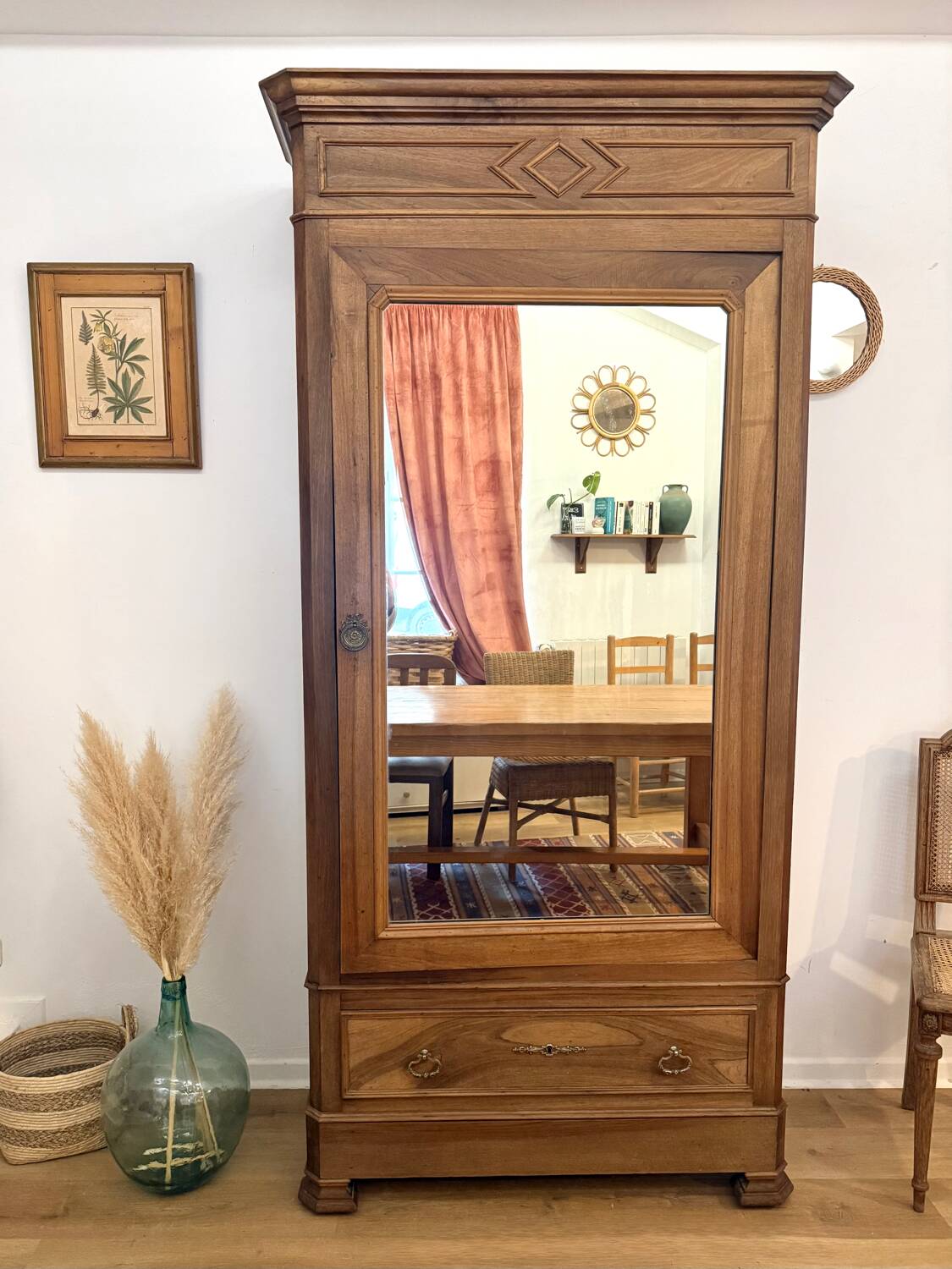 Walnut Bonnetière wardrobe