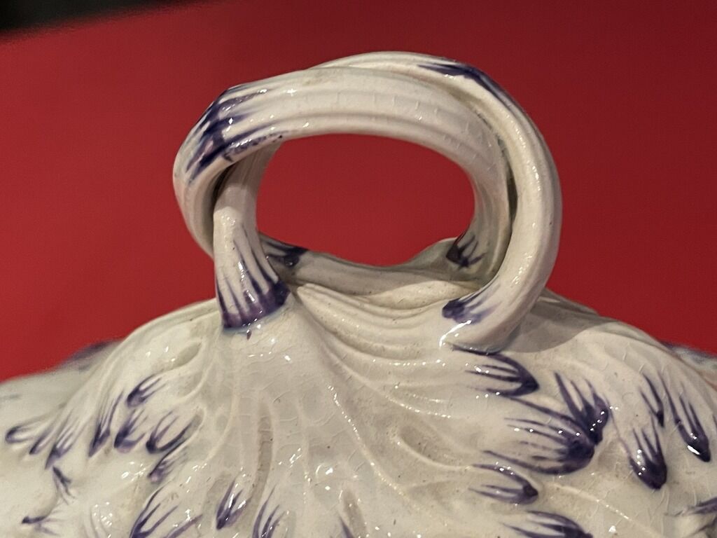 Large porcelain sauciere with blue and white decoration of the 19th century