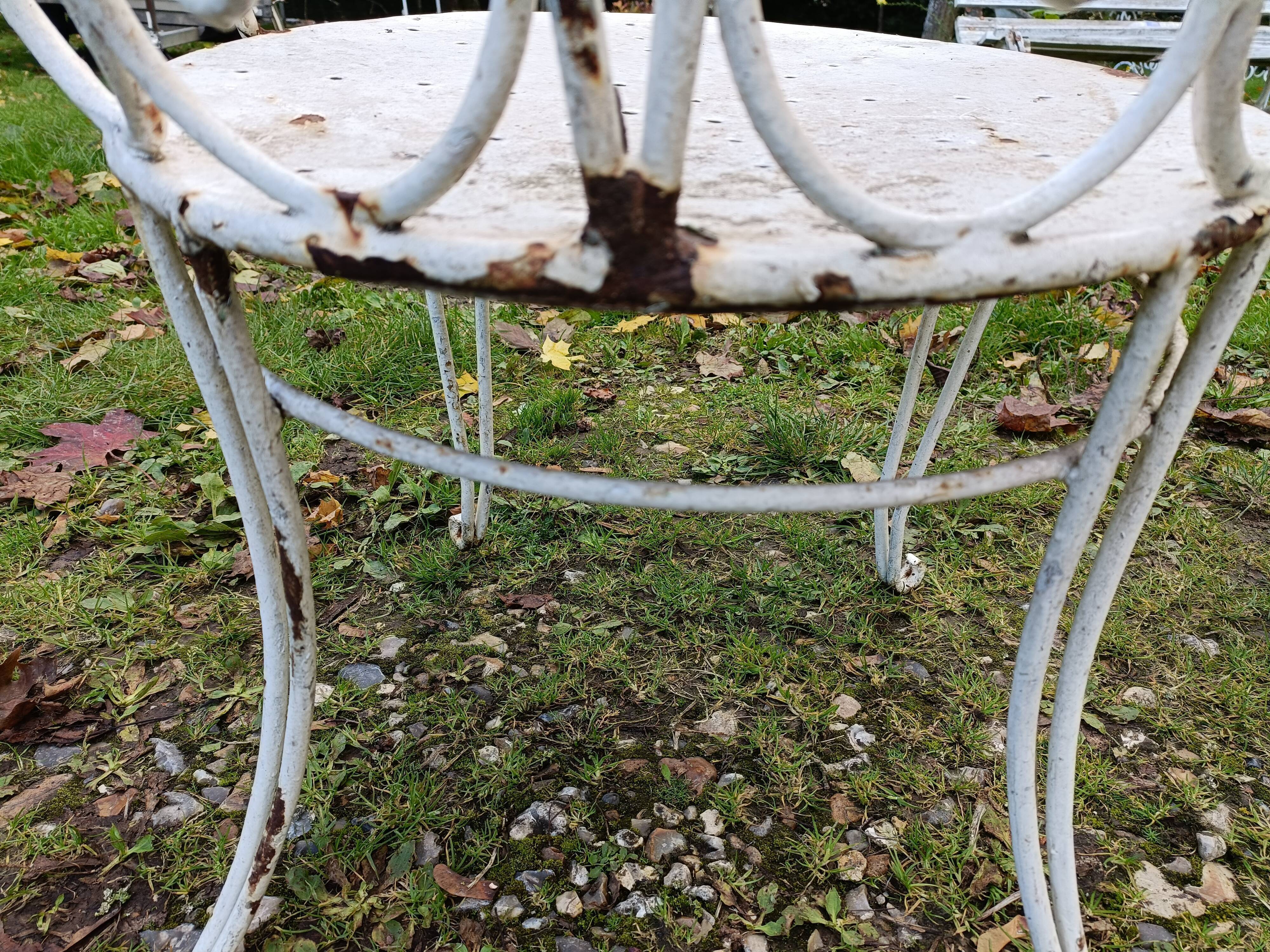 Paire de fauteuils de jardin anciens fer plein métal
