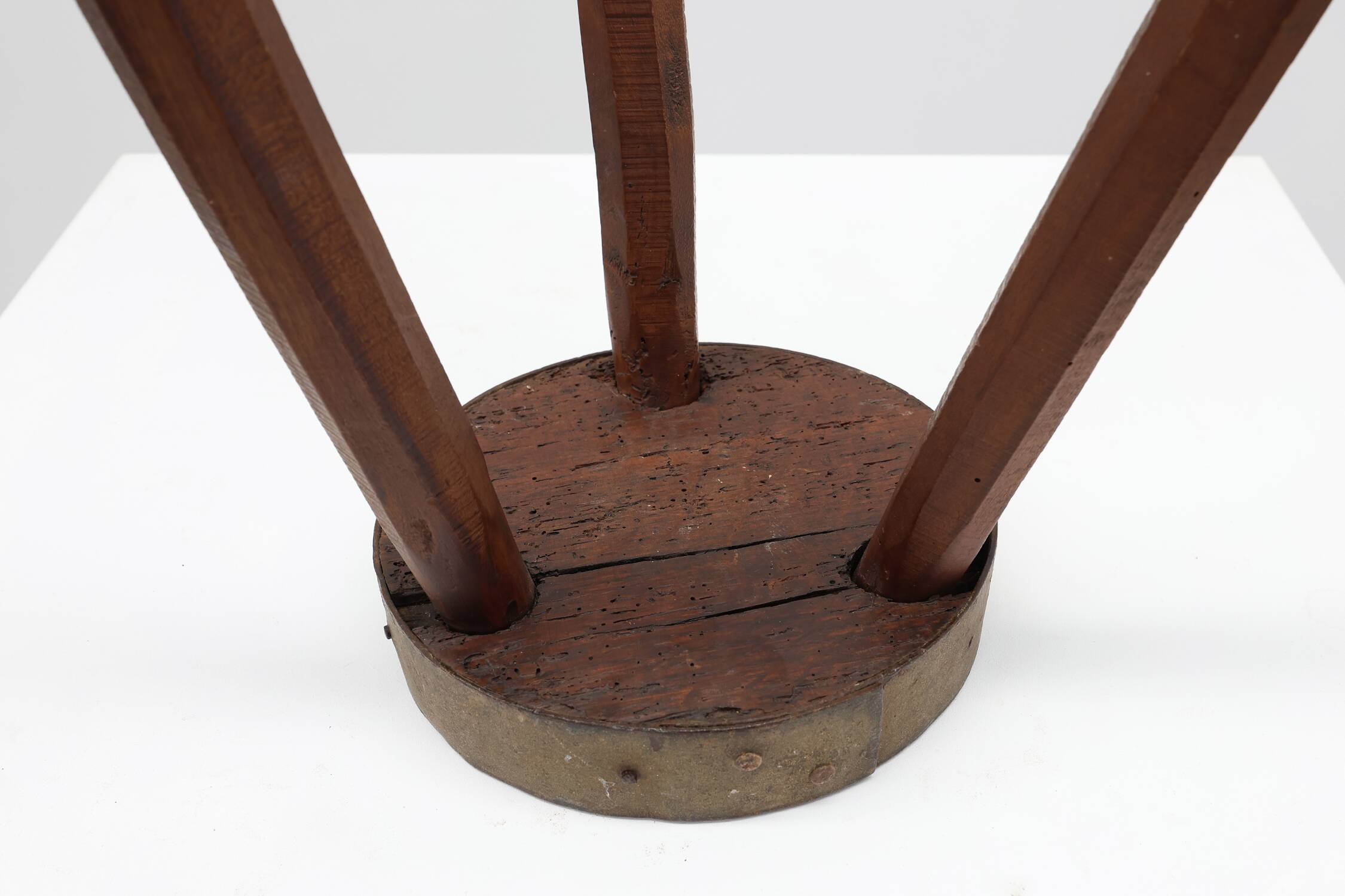 Brutalist French solid oak tripod stool with metal rim, 1850s