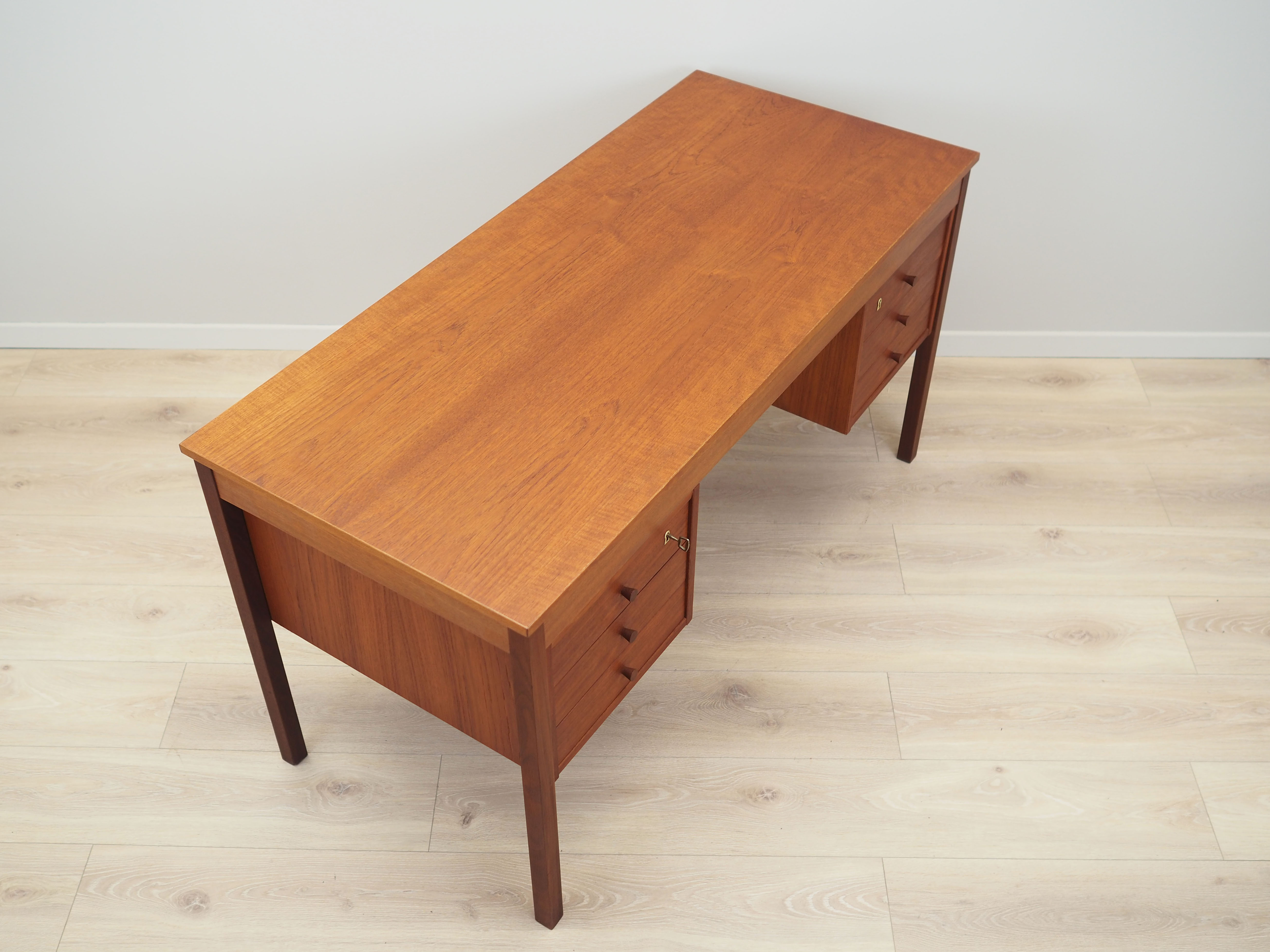 Teak desk, Danish design, 1970s, made in Denmark