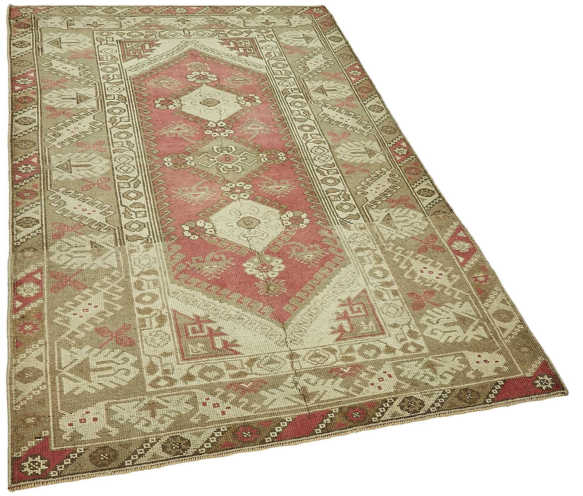 Turkish Vintage Anatolian Rug 121 cm x 191 cm