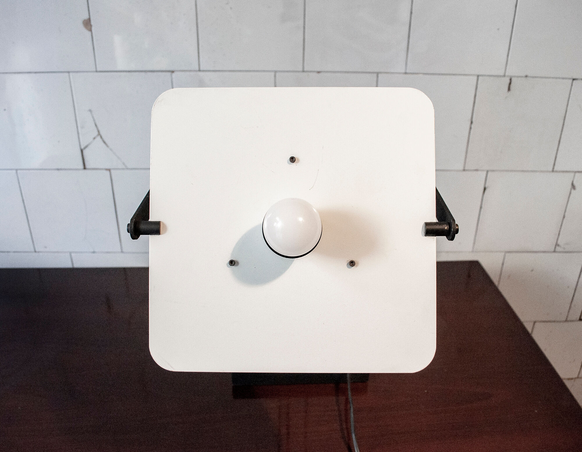 Lacqueched metal table lamp Italy 1970s