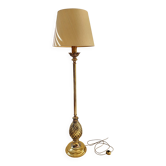 Lampadaire Hollywood Regency en laiton en forme d'ananas