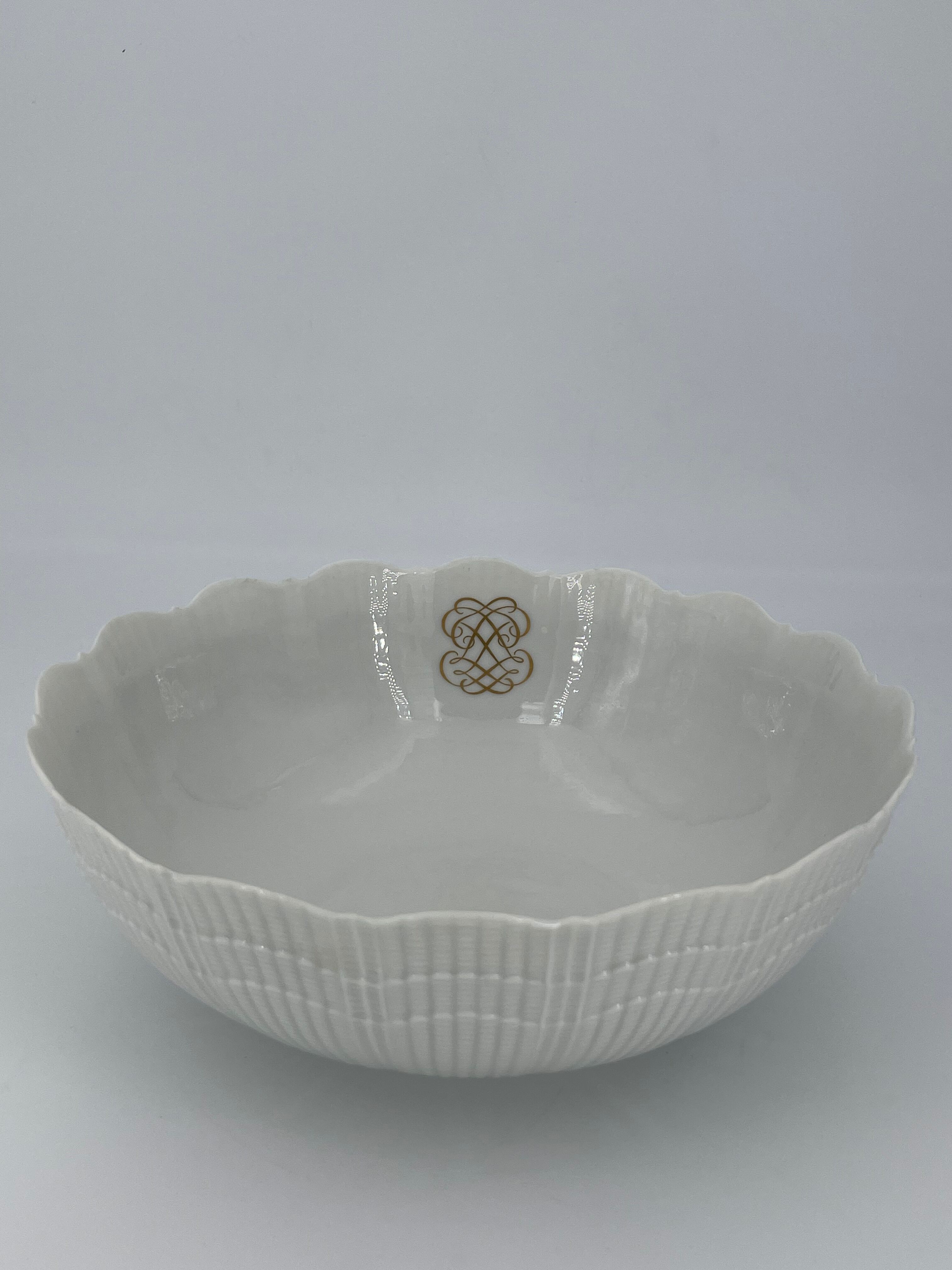 Maison Rouard porcelain table service