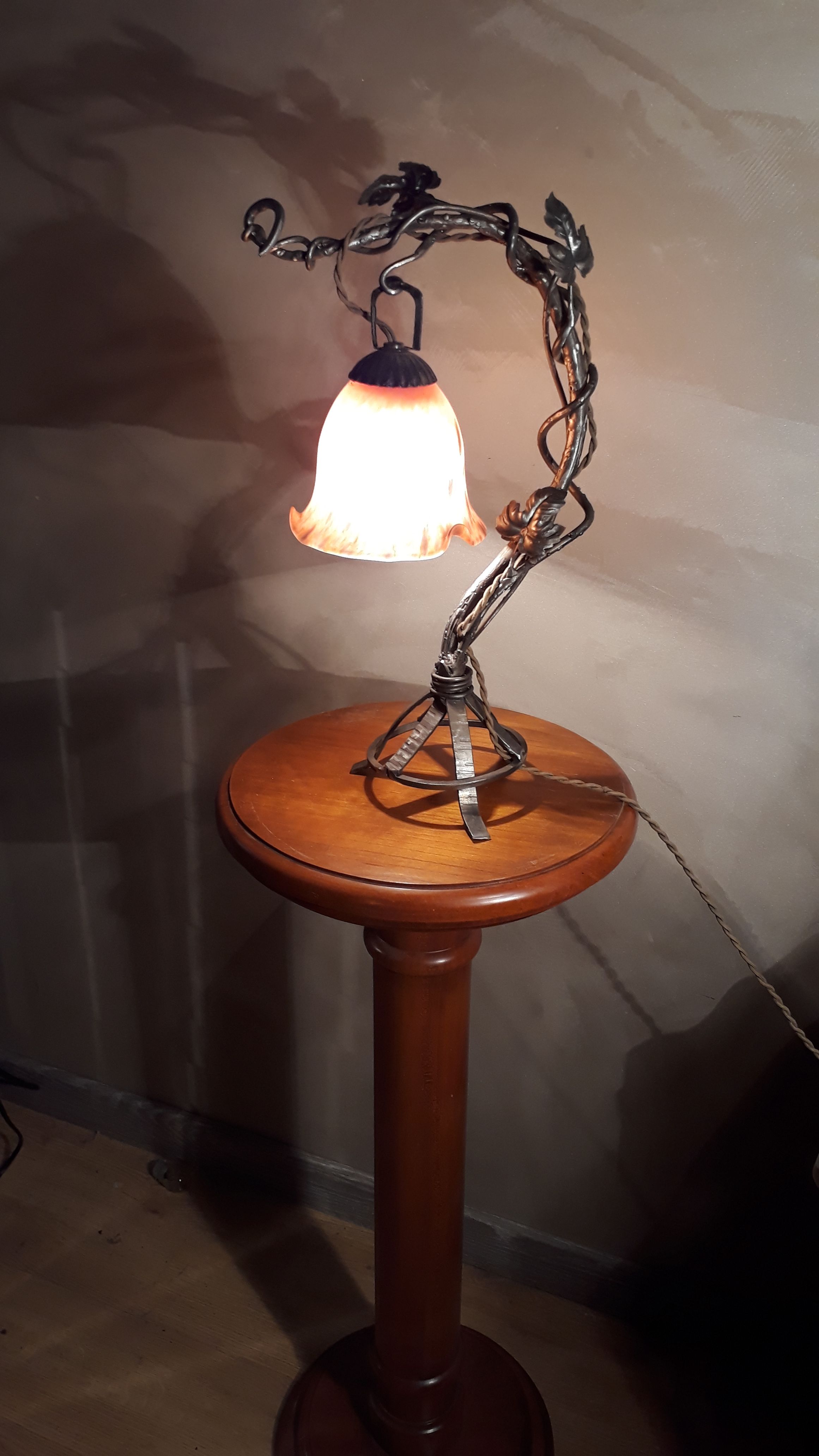 Iron lamp forge art nouveau Brandt ,1900