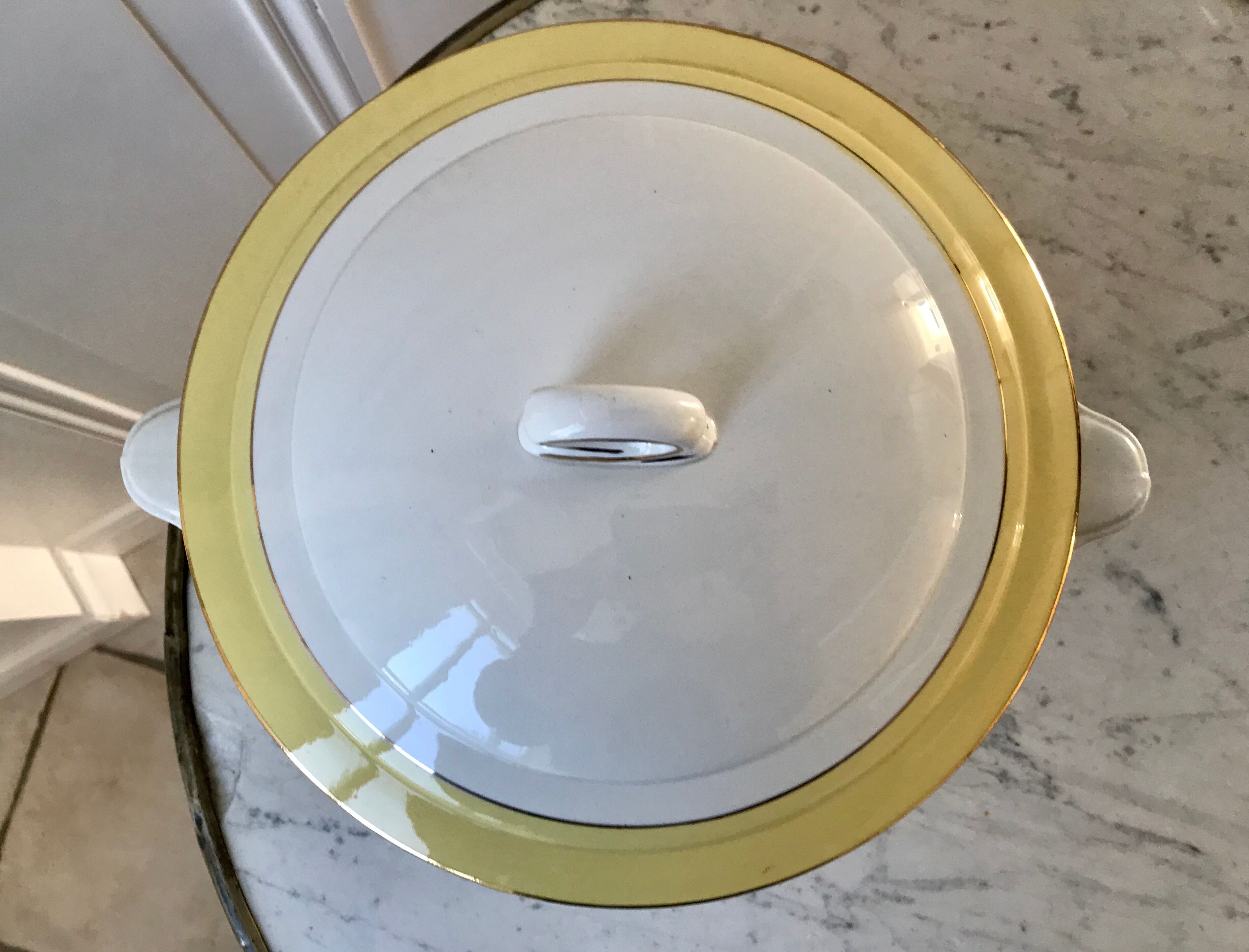 Tureen Moulin des Loups 60s yellow pastel chick