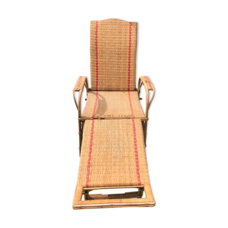 Vintage rattan lounge chair