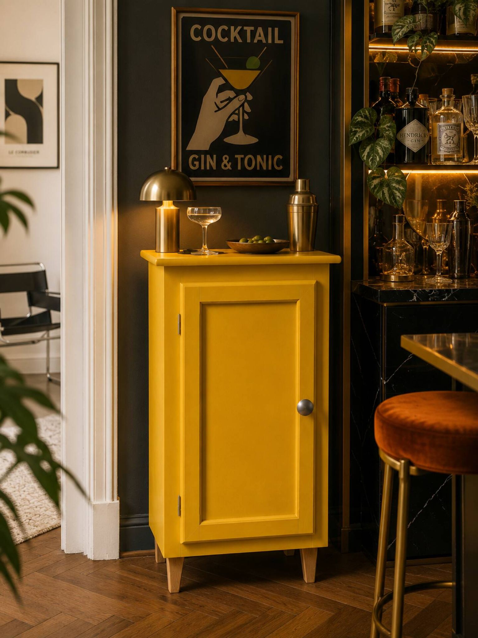 Buffet parisien art déco ocre jaune
