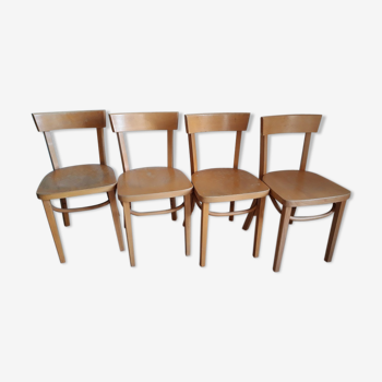 4 bistrot chairs