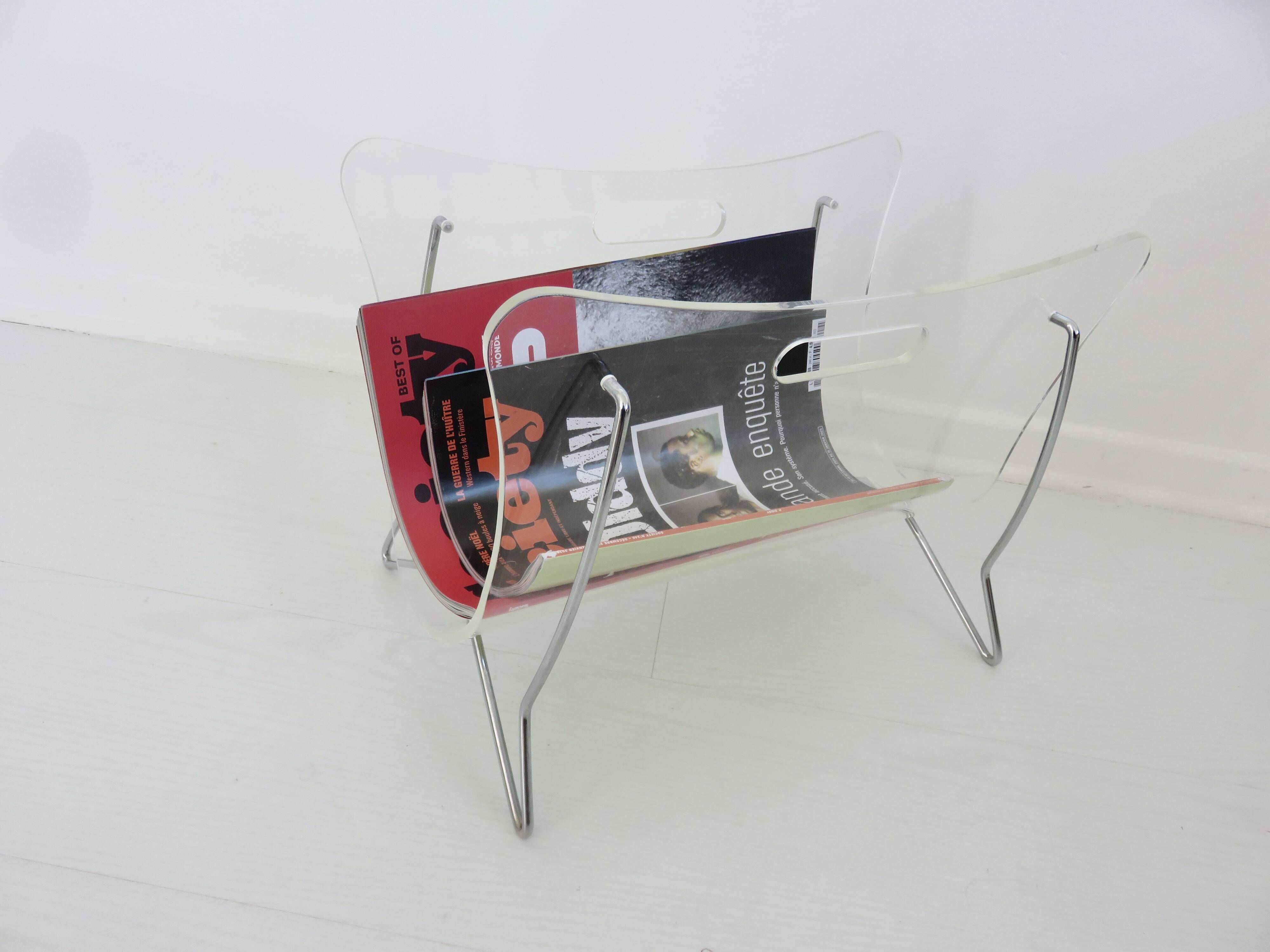 Magazine rack for Roche Bobois in plexiglass and chromed metal, 1970